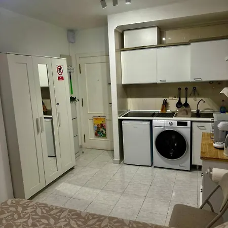 Studio, Near The Apartmán Torrevieja